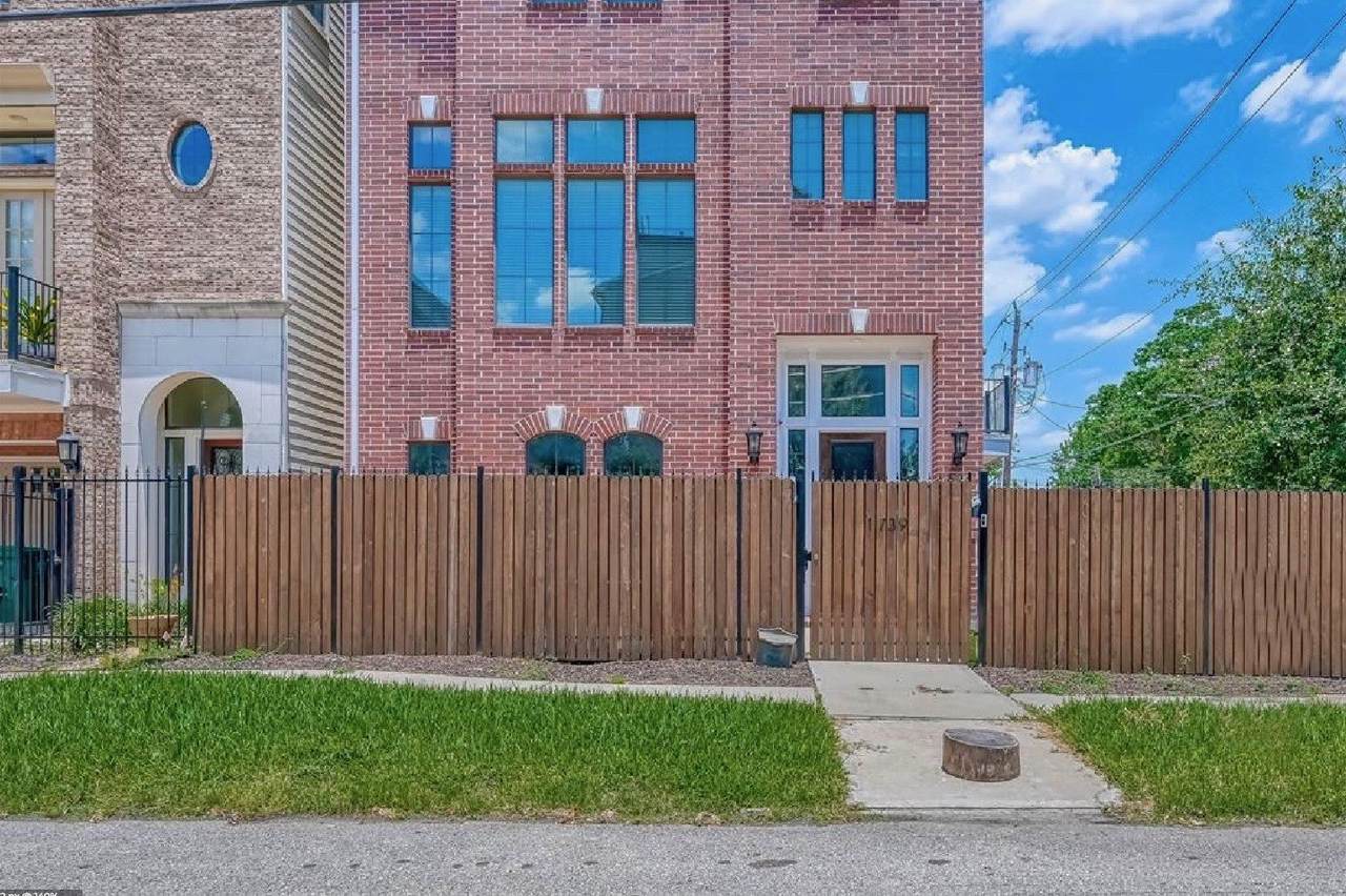 1739 Oakdale Street - Photo 1