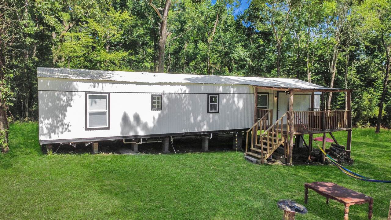 325 County Road 2113 - Photo 1