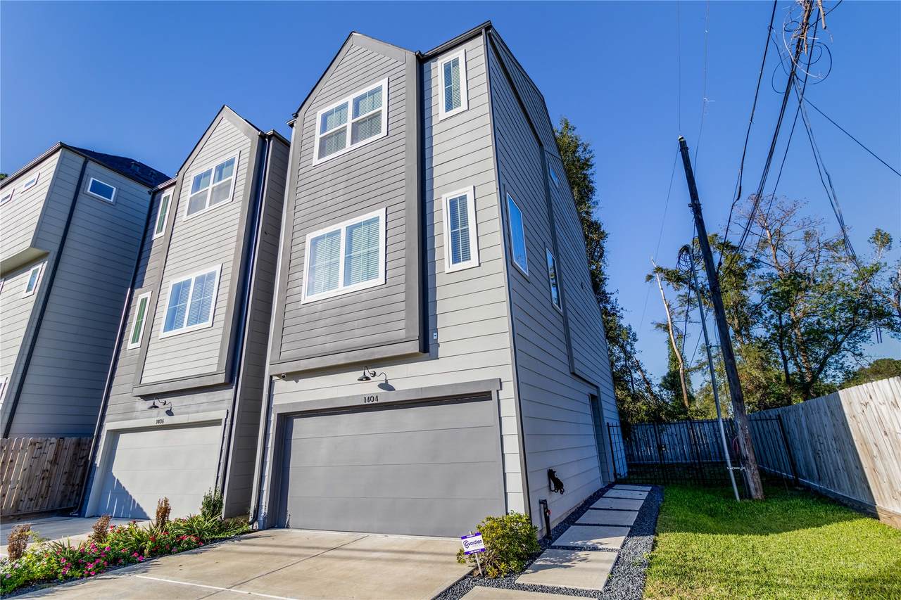 1404 Mansfield Street - Photo 1