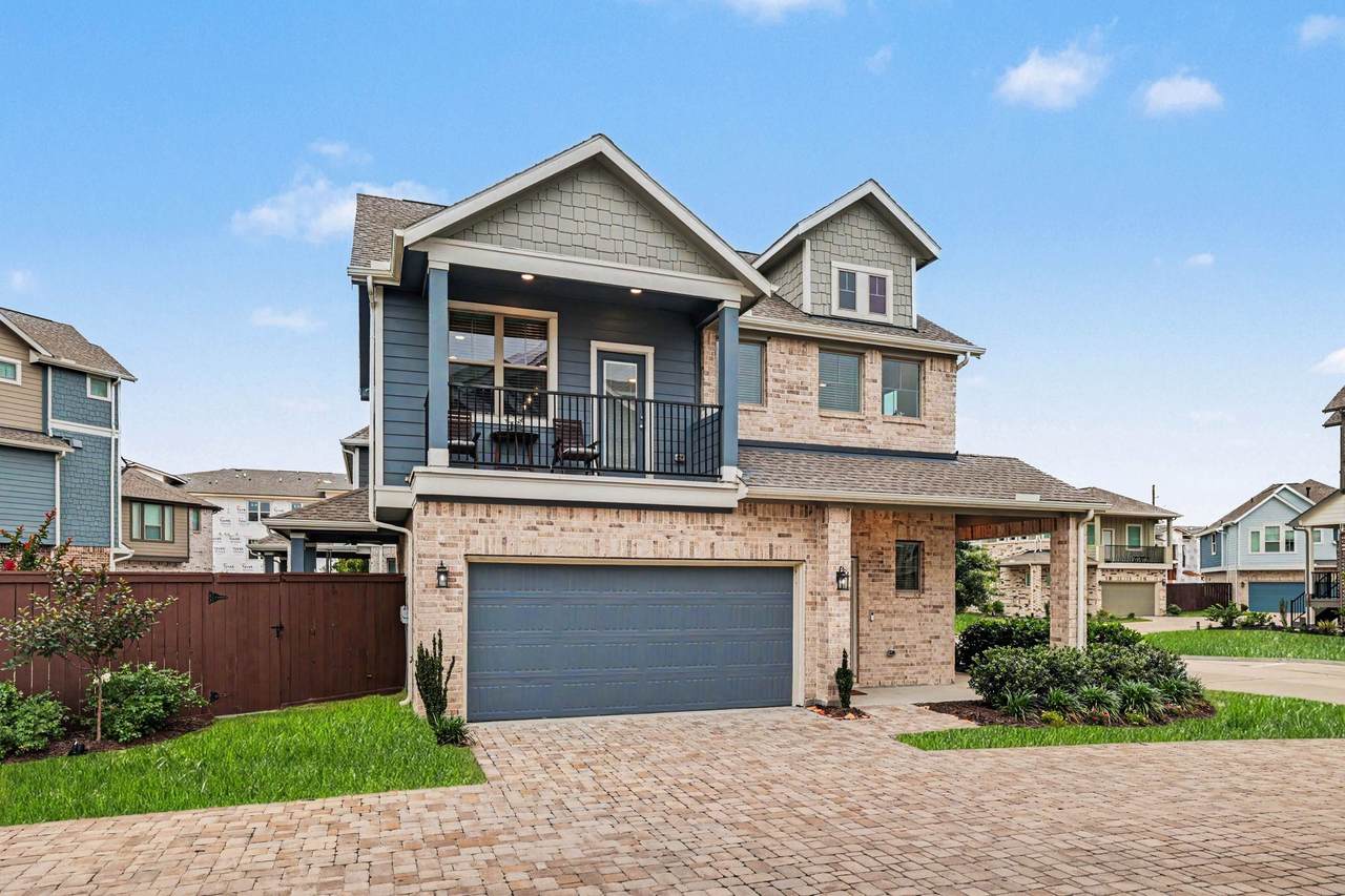 11818 California Sister Drive - Photo 1