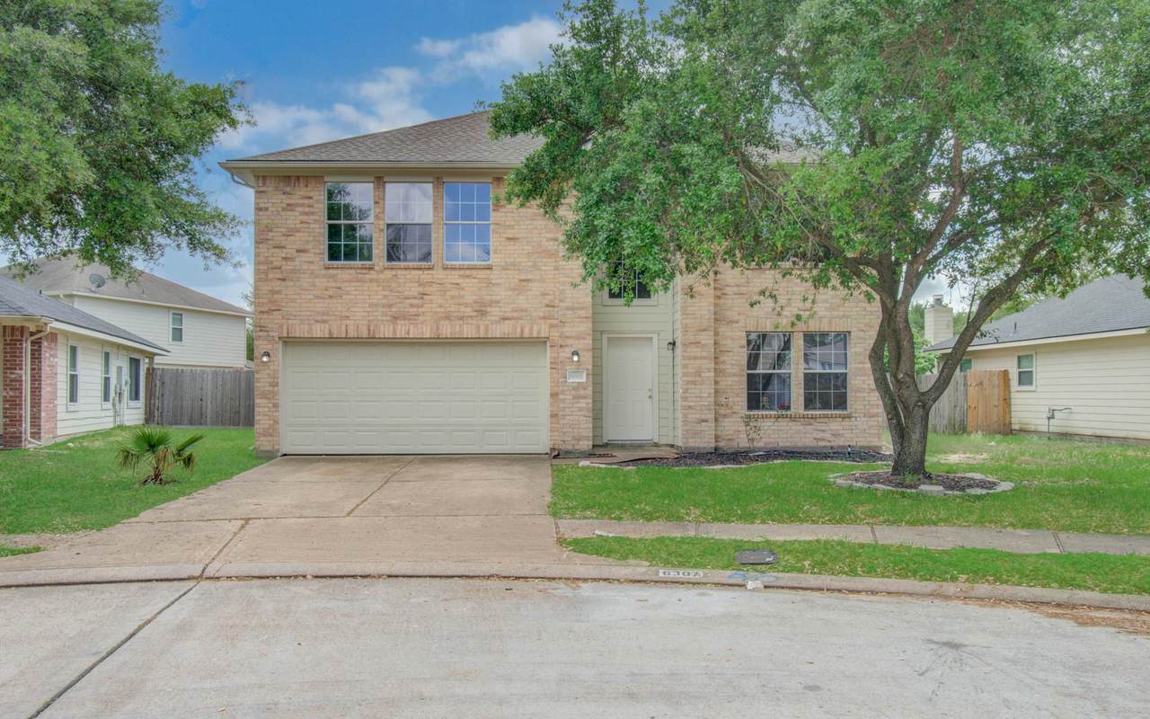 6307 Ballina Meadows Court - Photo 1