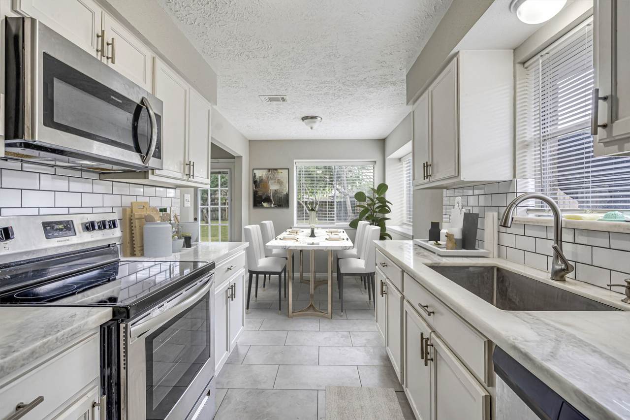 23110 Pennsgrove Road - Photo 1