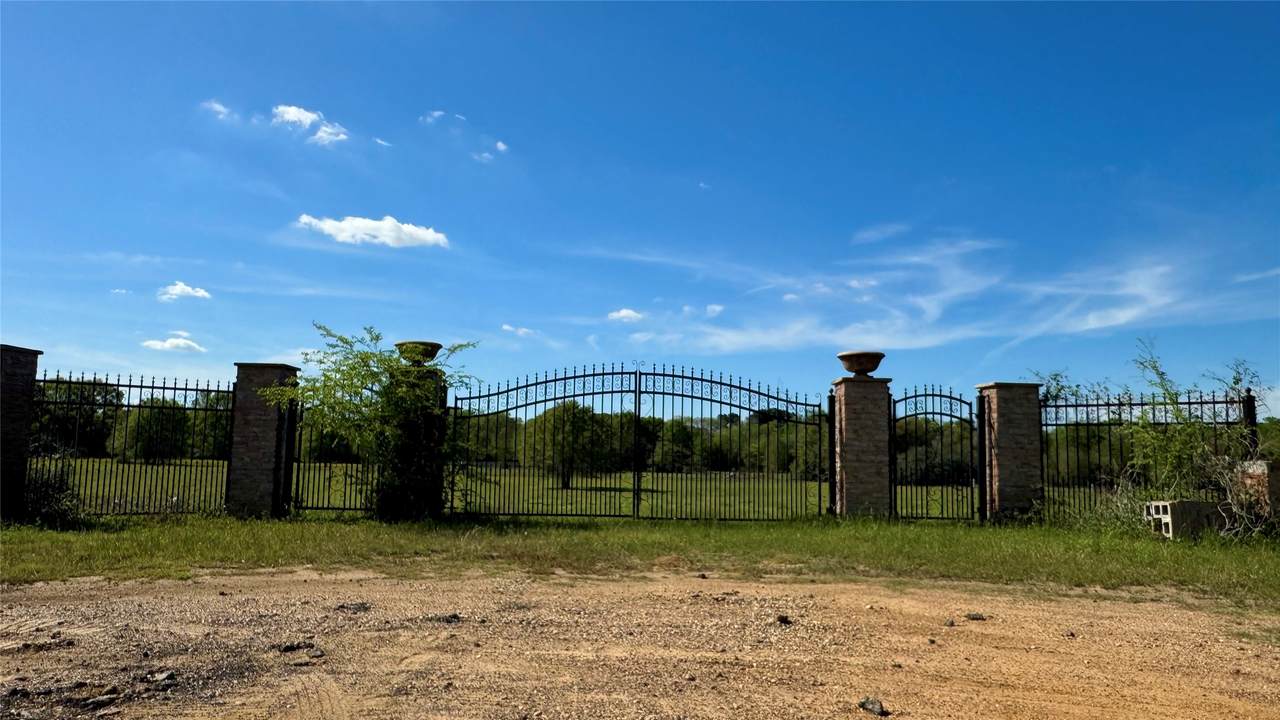 https://bt-photos.global.ssl.fastly.net/harmls/1280_boomver_1_39404302-2.jpg
