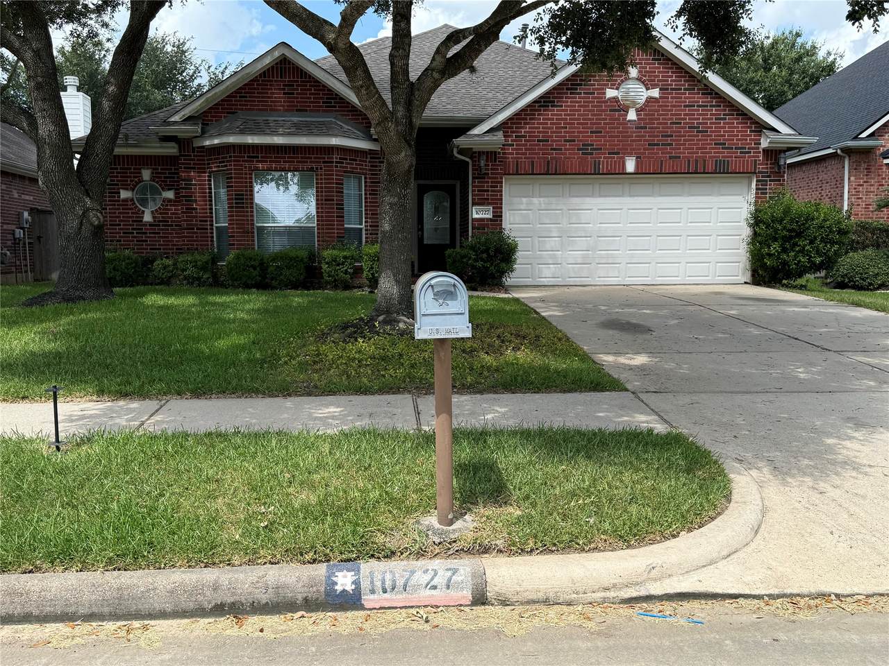 10727 Gilford Crest Drive - Photo 1