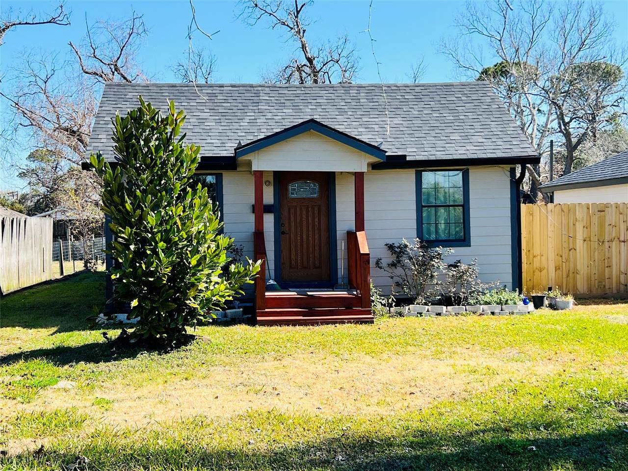 309 Aycock Street - Photo 1