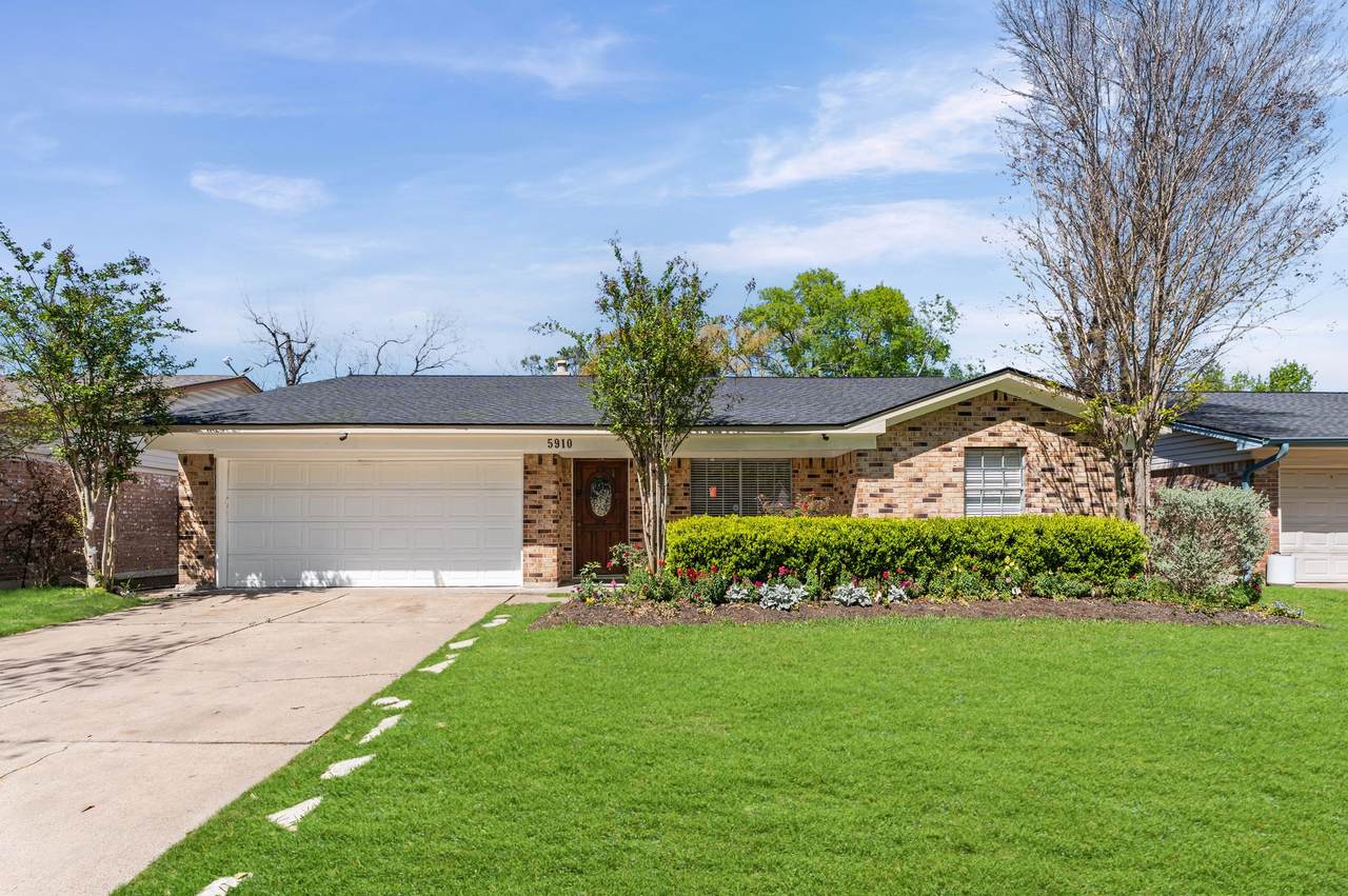 5910 Jim Street - Photo 1