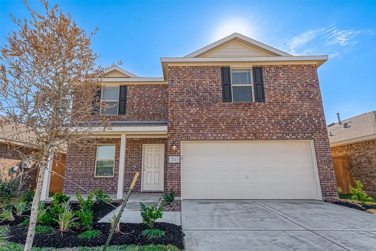 27123 Breakaway Lane - Photo 1