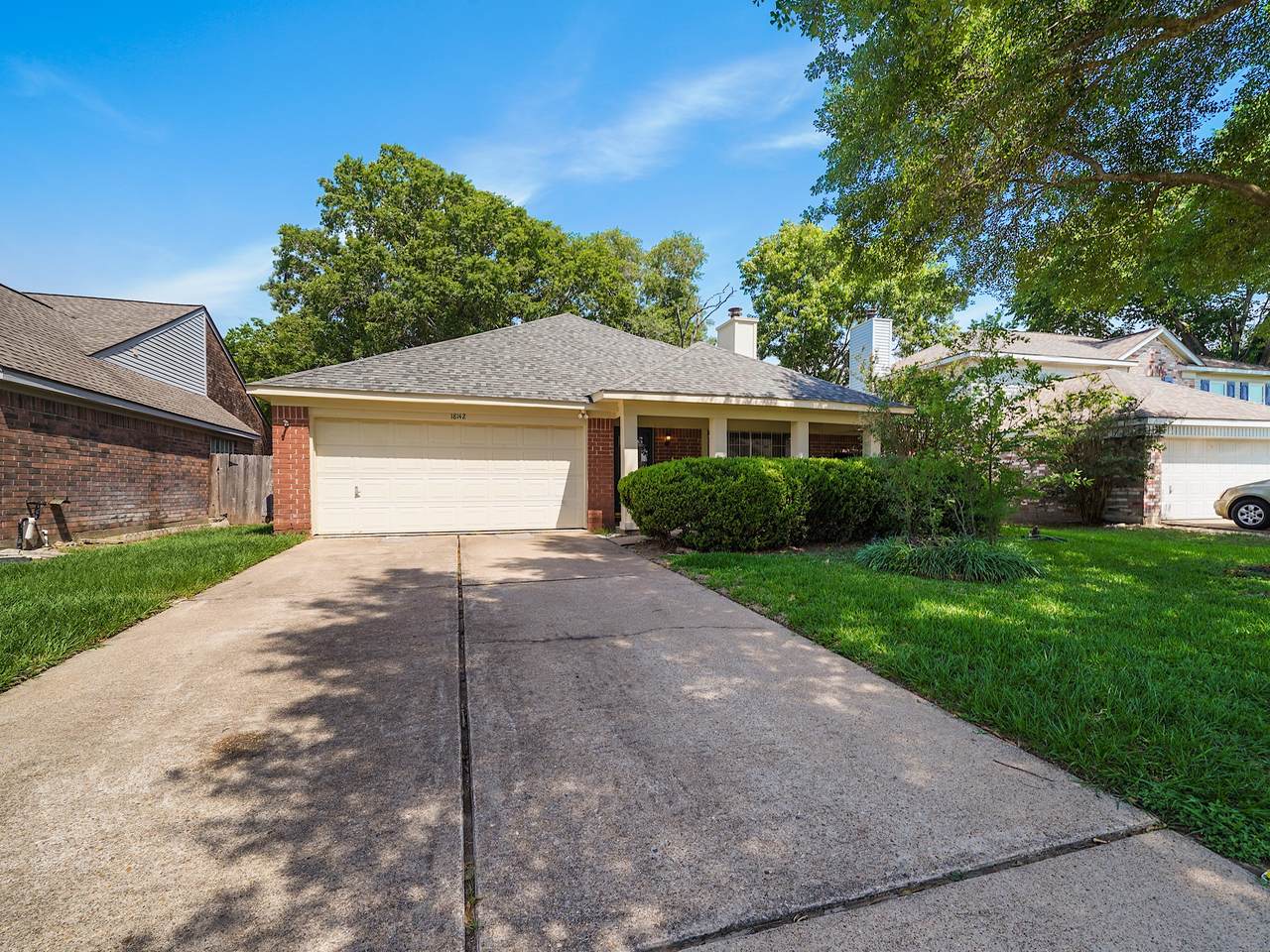 18142 Lake Bend Drive - Photo 1