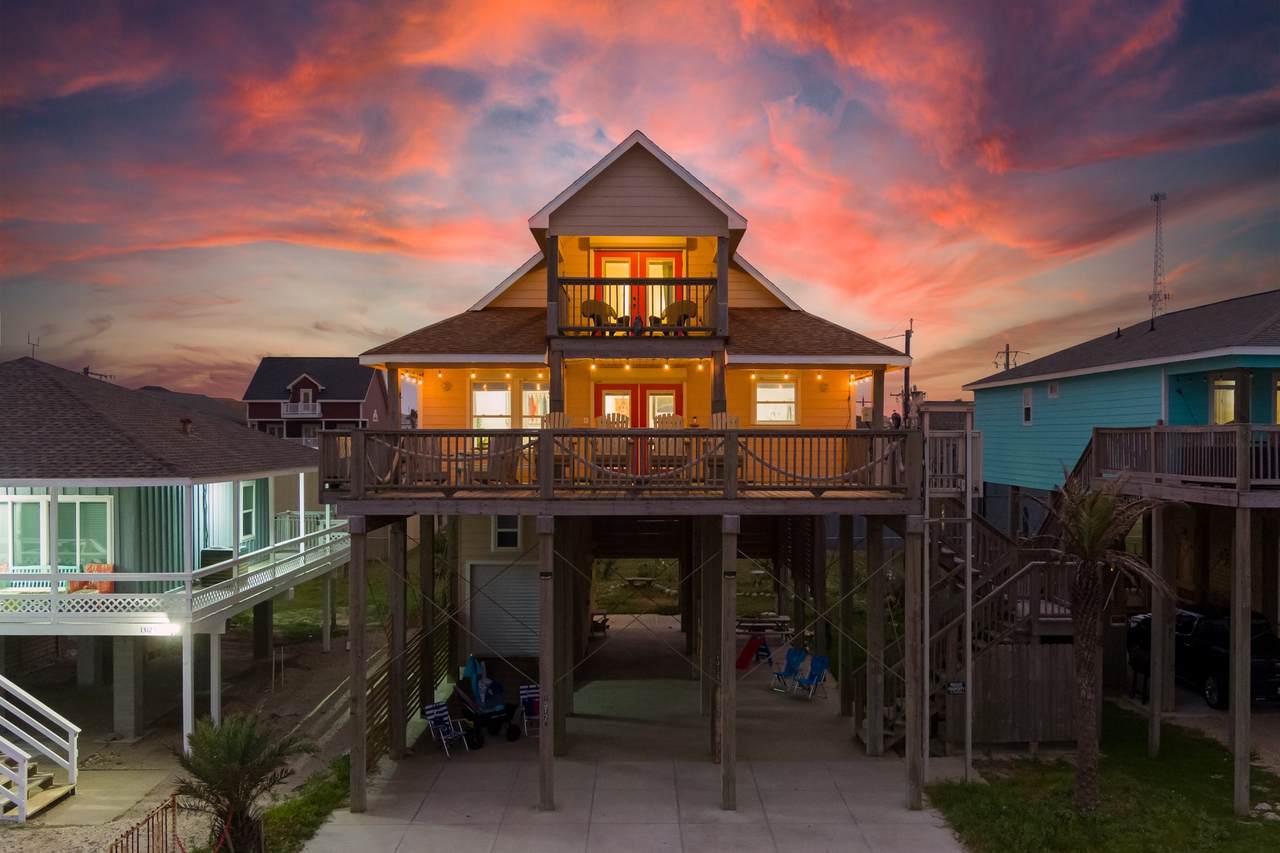 13127 Gulf Beach Drive - Photo 1