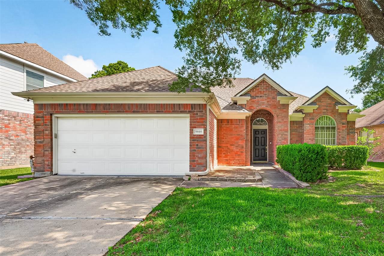 9846 Villa Drive - Photo 1