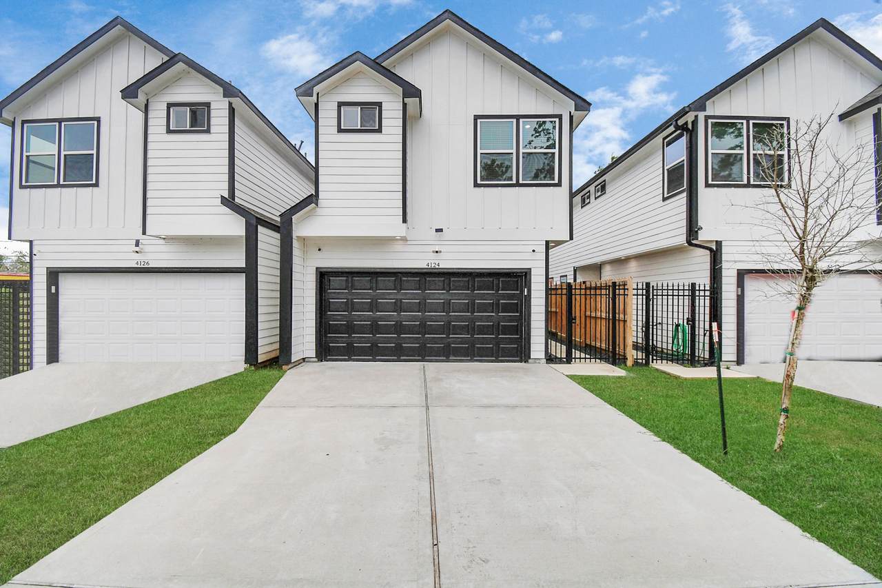 4124 Dorchester Street - Photo 1