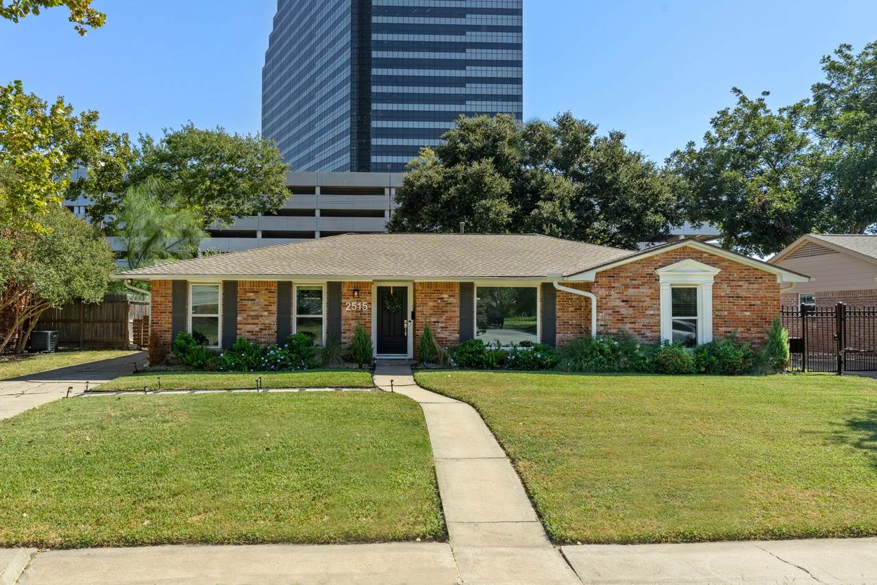 2515 Blue Willow Drive - Photo 1