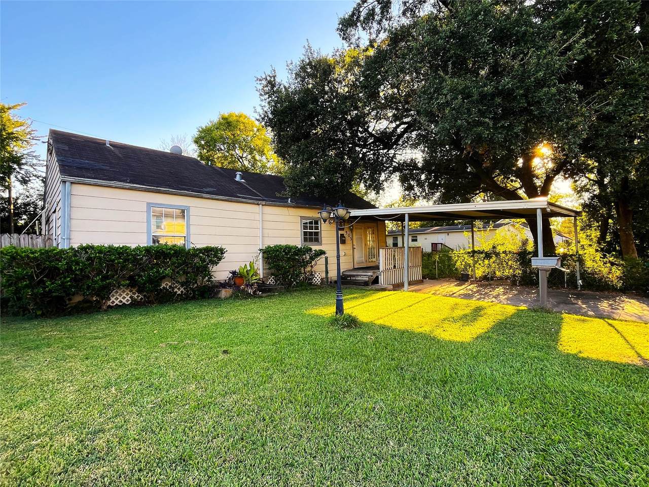 503 Pitts Avenue - Photo 1