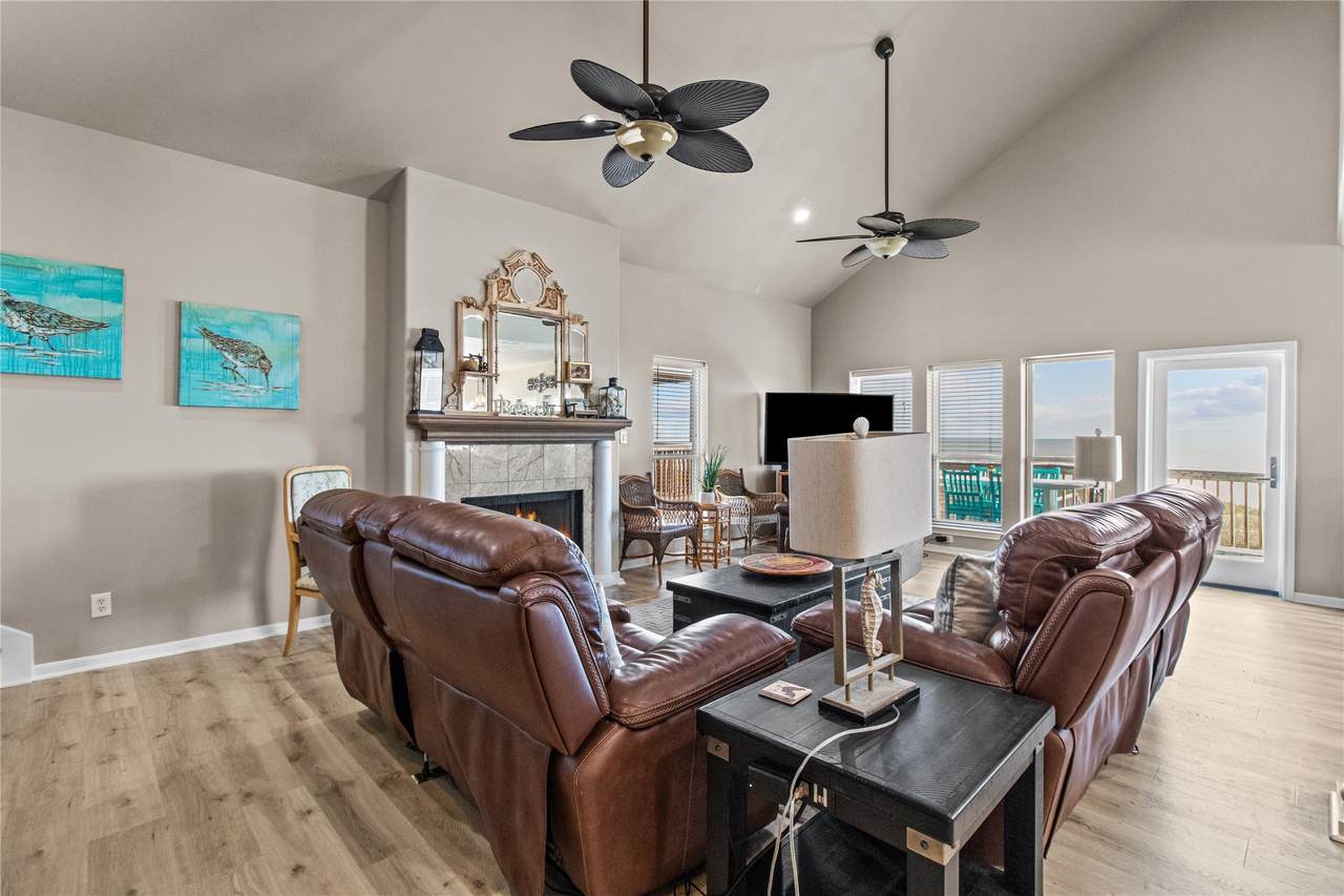 23313 San Luis Pass Road - Photo 1