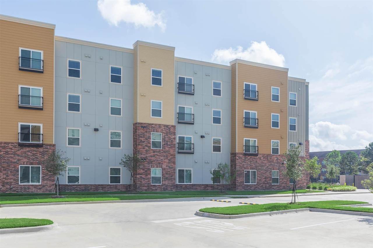 11777 Nicholson Dr - Photo 1