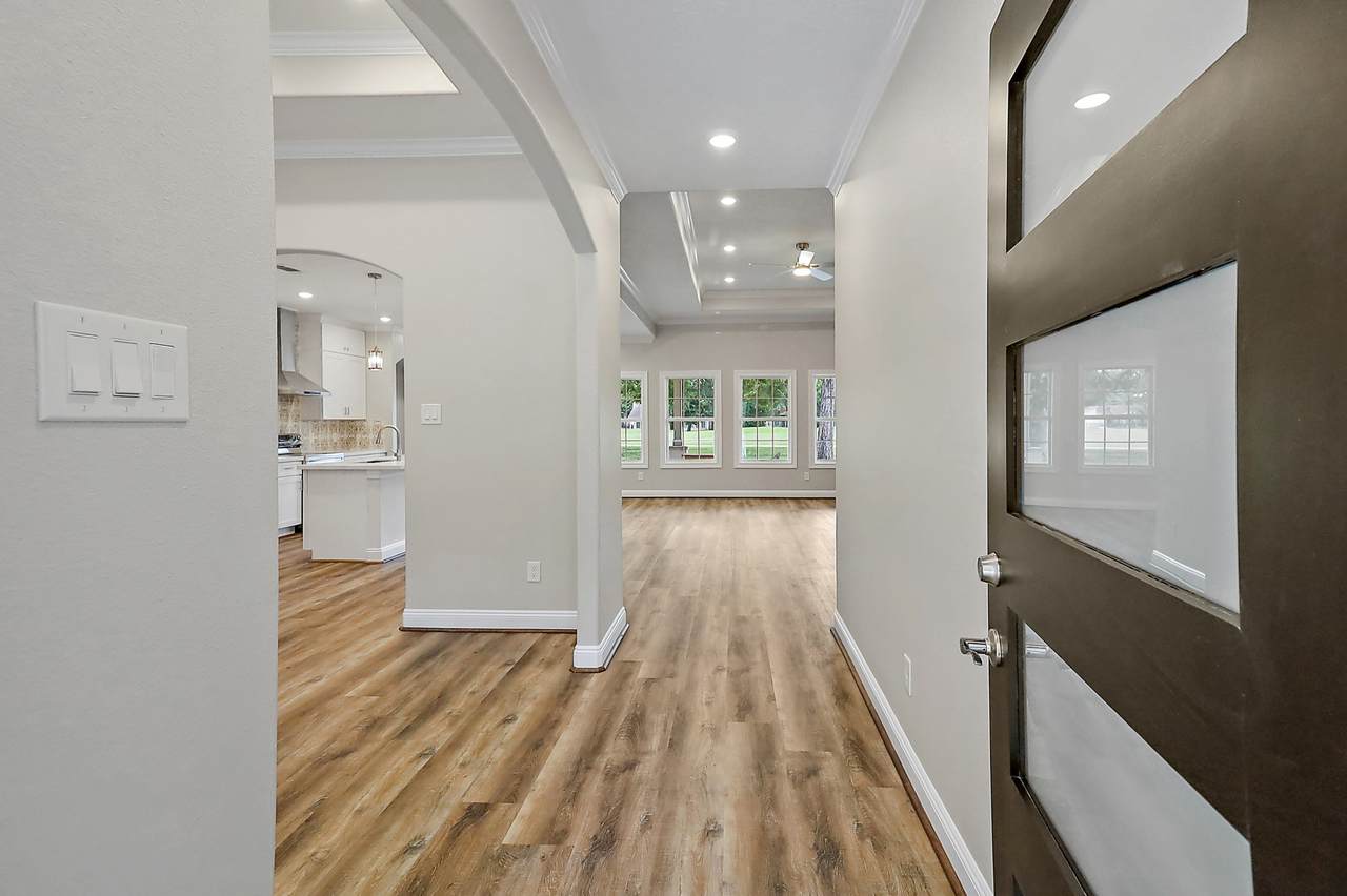 1811 Round Wind Trail - Photo 1