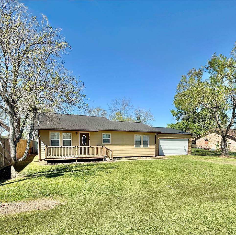 124 Bennett Street - Photo 1