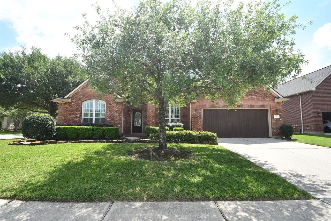 5803 Oakdale Meadows - Photo 1