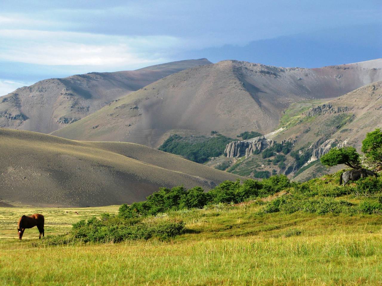  Colipilli, Neuqu&eacute;n Province, Argentina - Photo 1