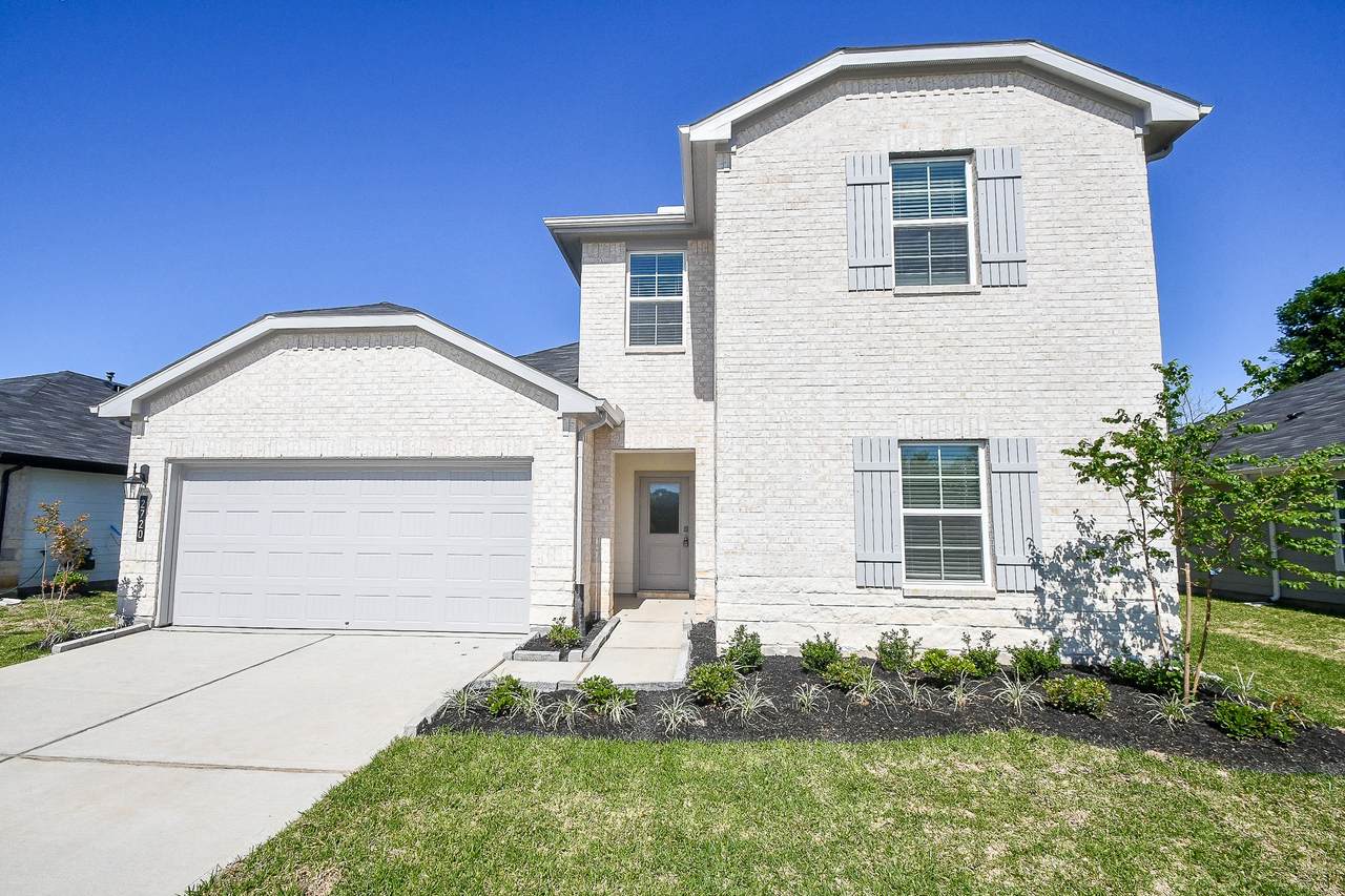 2720 Bryan Grove Lane - Photo 1