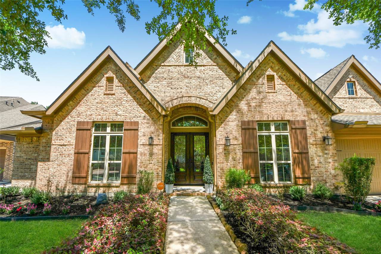 30 Adrianna Path Drive - Photo 1