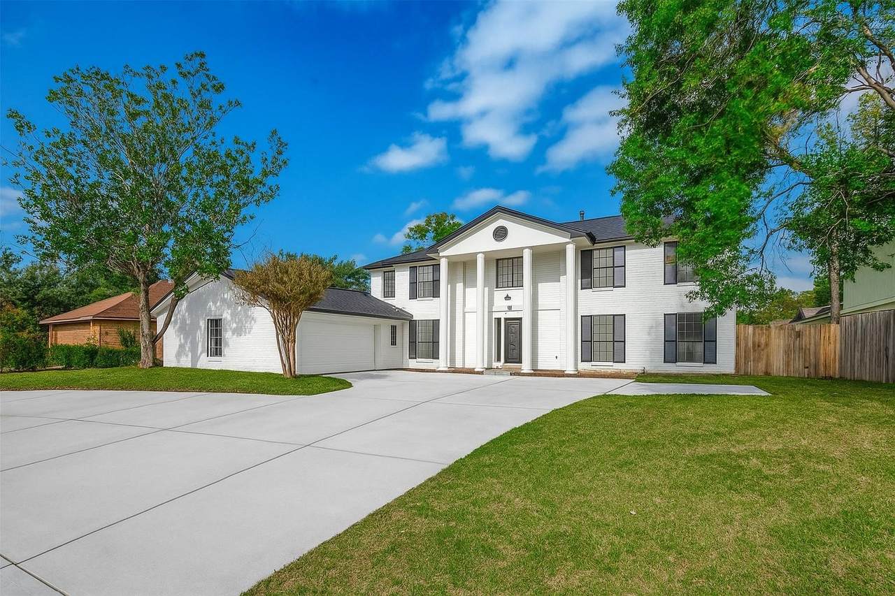 3102 Glenn Lakes Lane - Photo 1