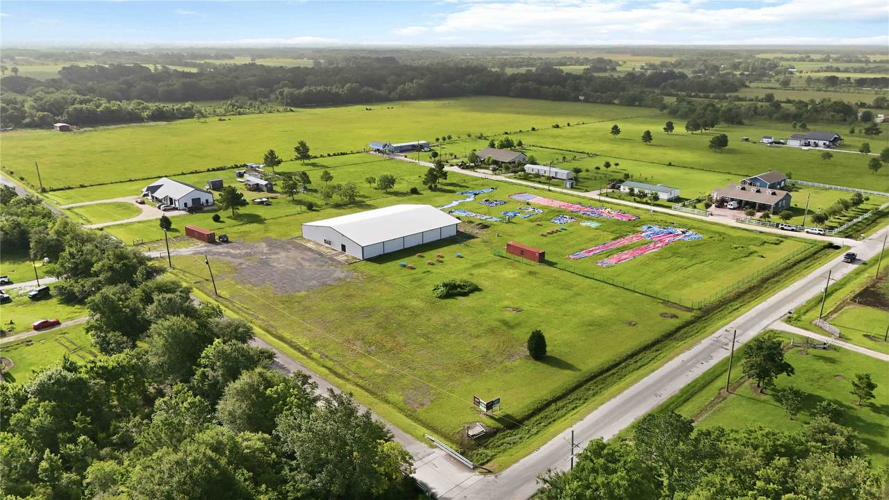 1061 County Road 6111 - Photo 1