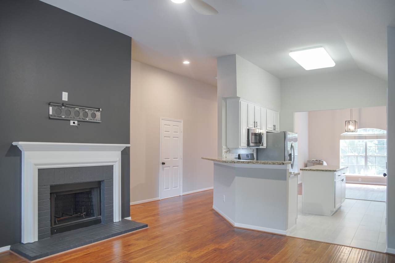 91 Willow Point Circle - Photo 1