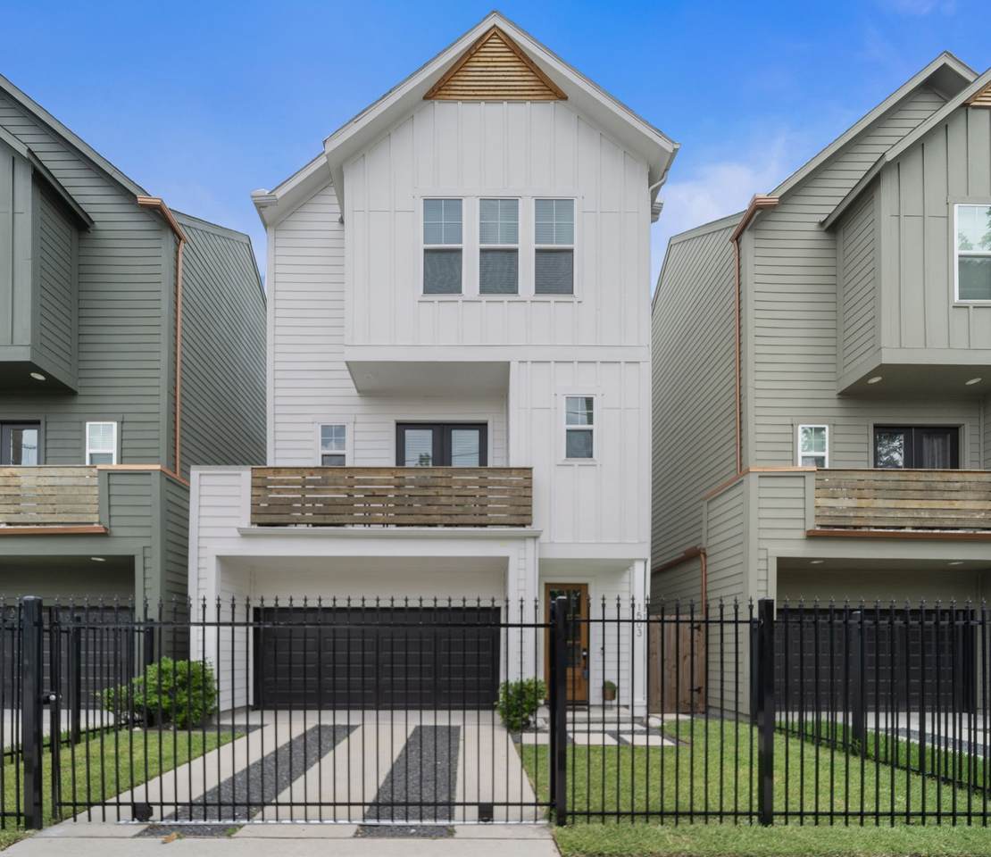 1503 Evelyn Street - Photo 1