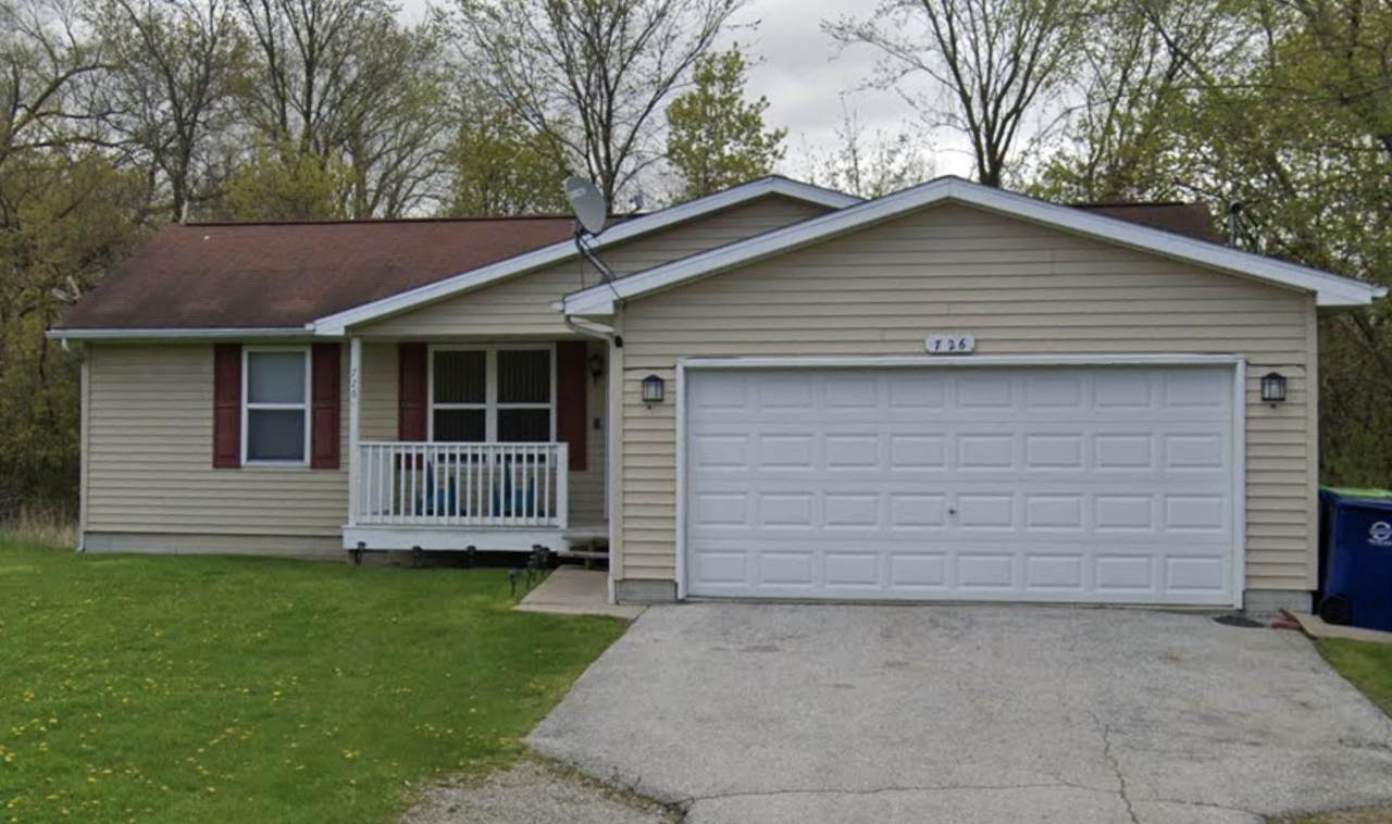726 25th Street - Photo 1
