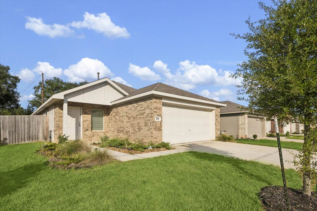 328 Riverwood Village Lane - Photo 1