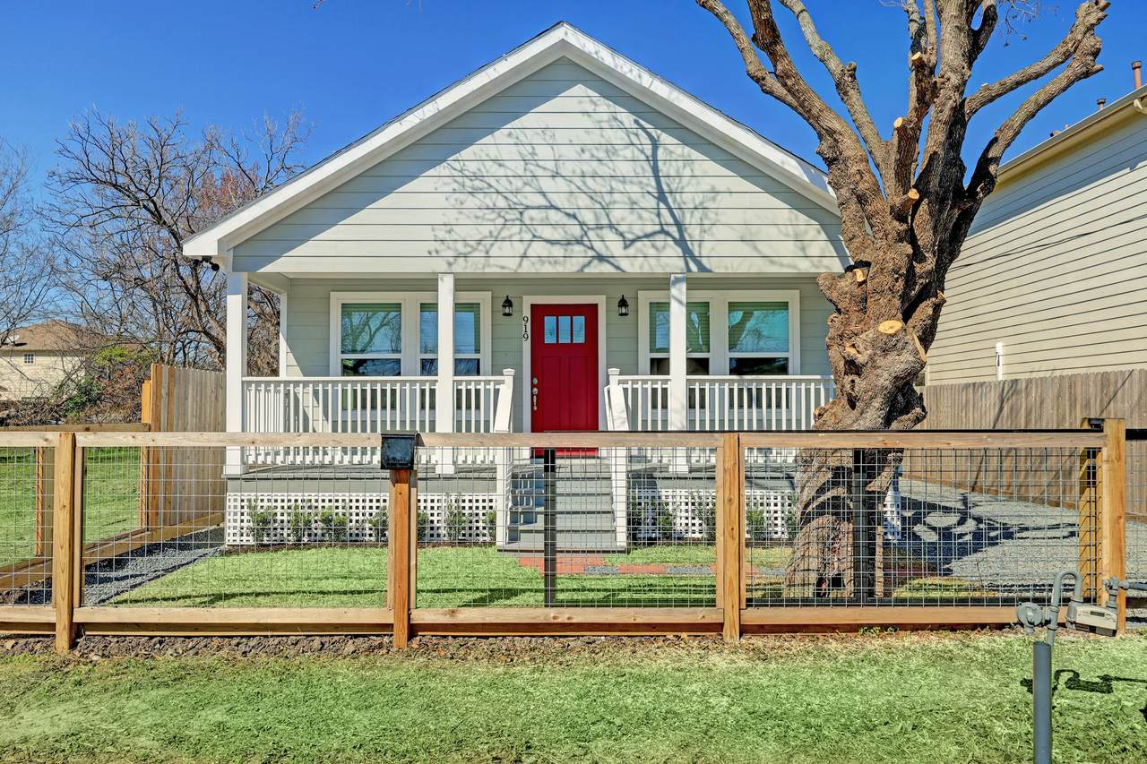 919 37th Street - Photo 1