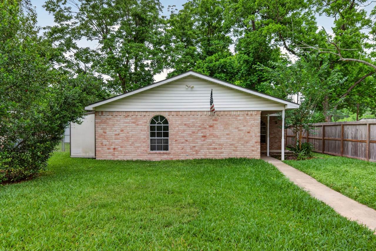 418 Texas Street - Photo 1
