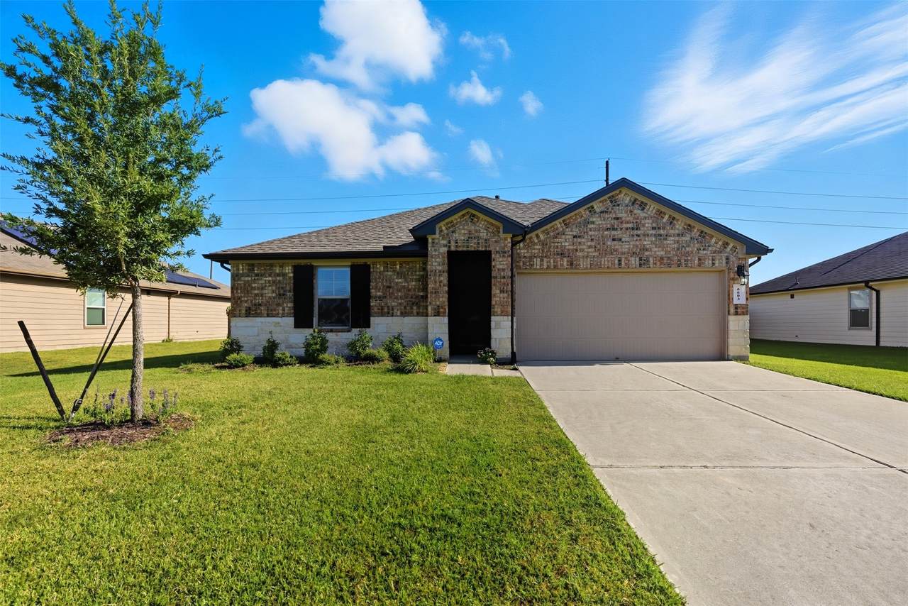 6603 Fox Heights Lane - Photo 1