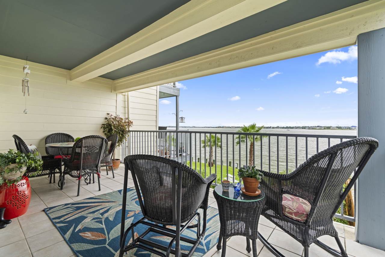 4001 Nasa Rd 1 Pkwy - Photo 1