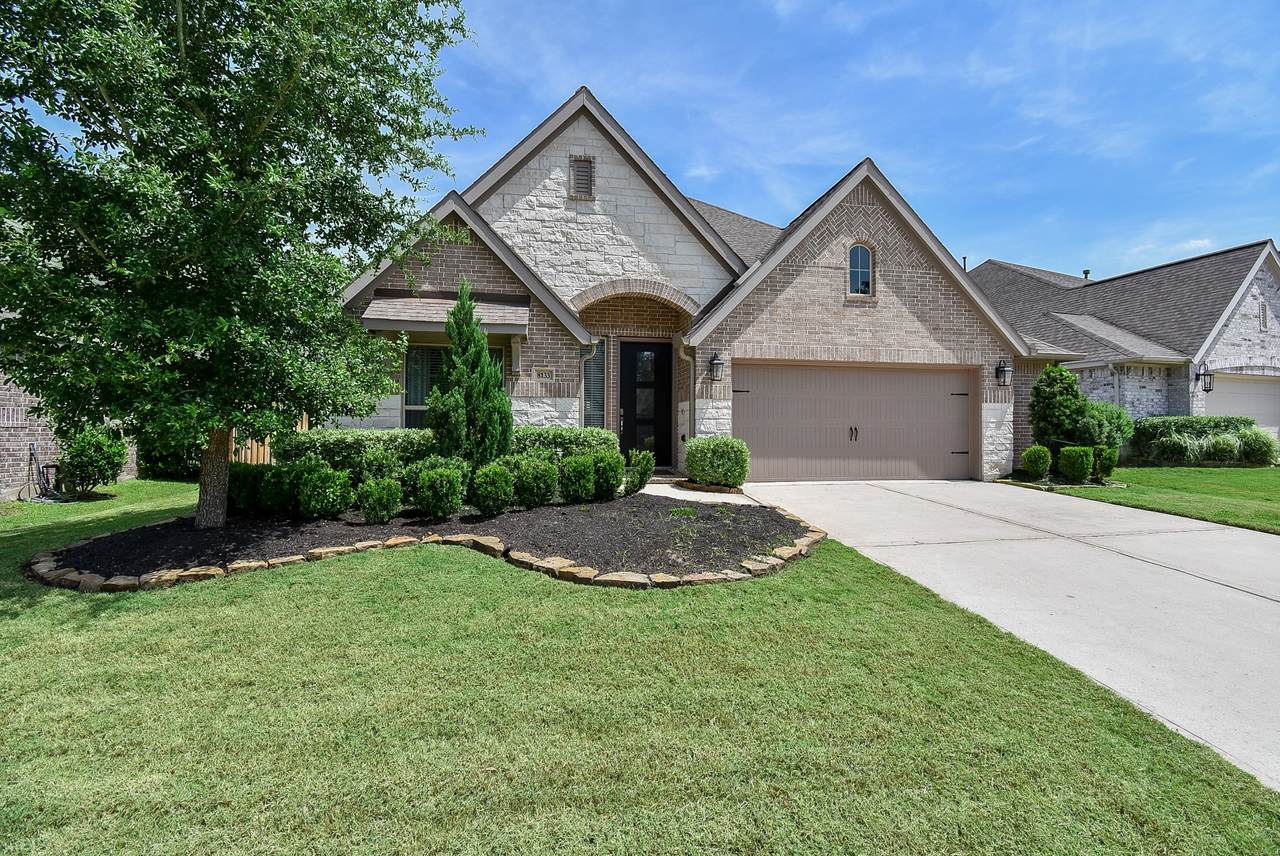 8133 Tyrell Heights Drive - Photo 1