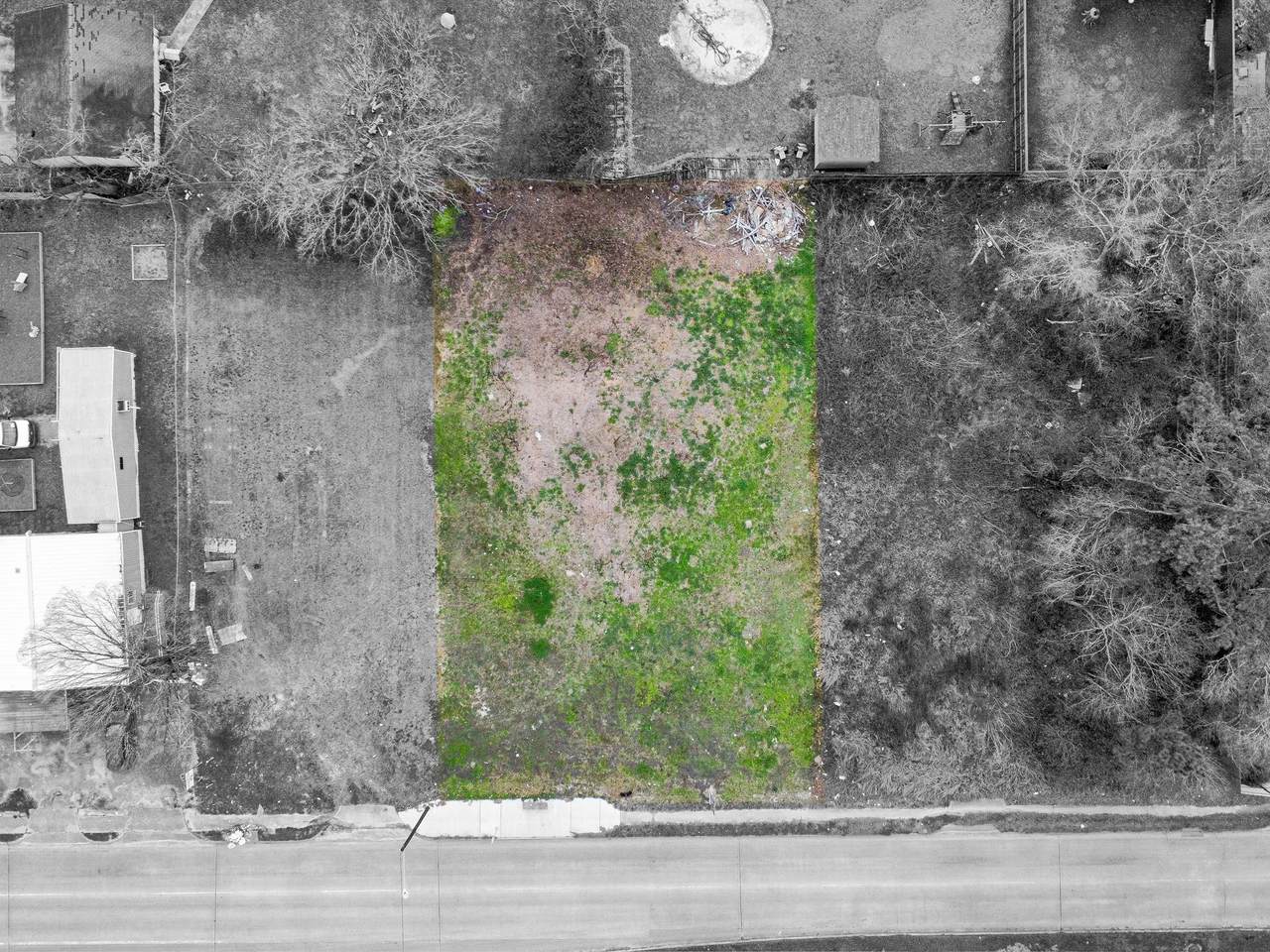 8226 Tidwell Road - Photo 1