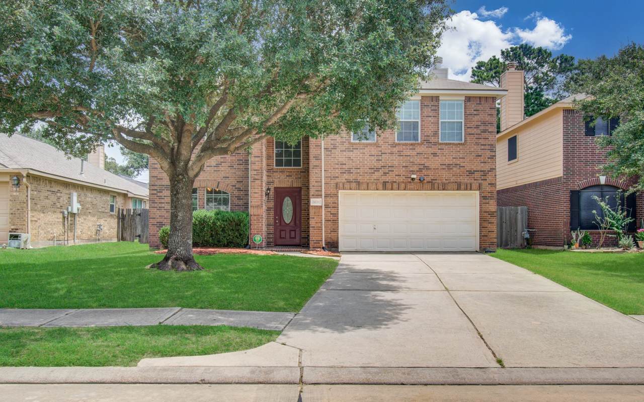 24718 Sandusky Drive - Photo 1