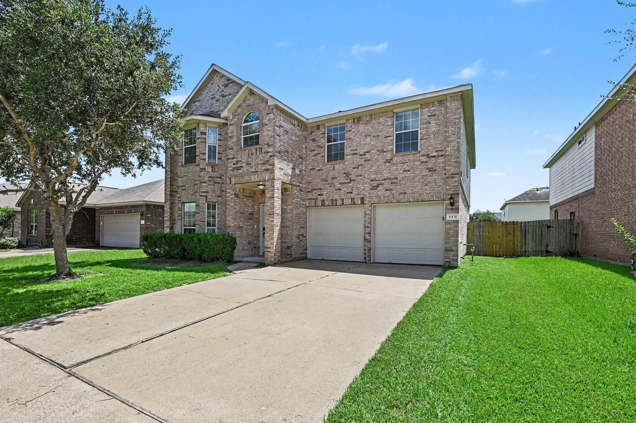 8431 Parapet Place - Photo 1