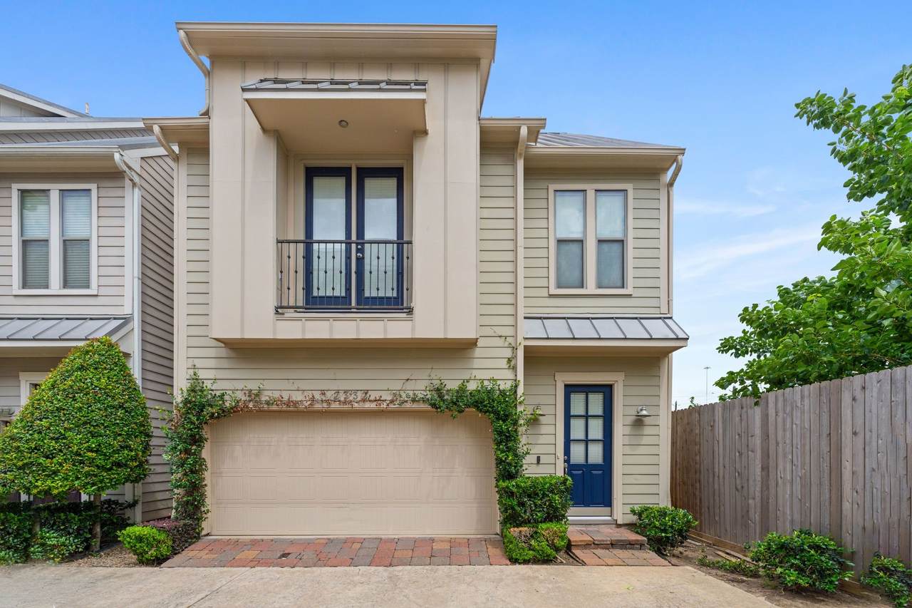 2332 Naomi Street - Photo 1