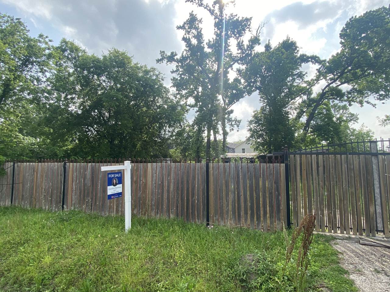 9417 Pembrook Street - Photo 1