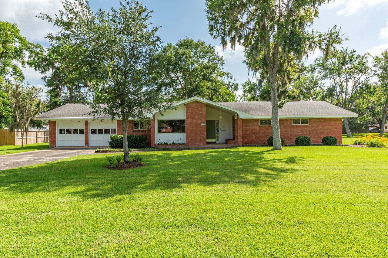 122 Blossom Street - Photo 1