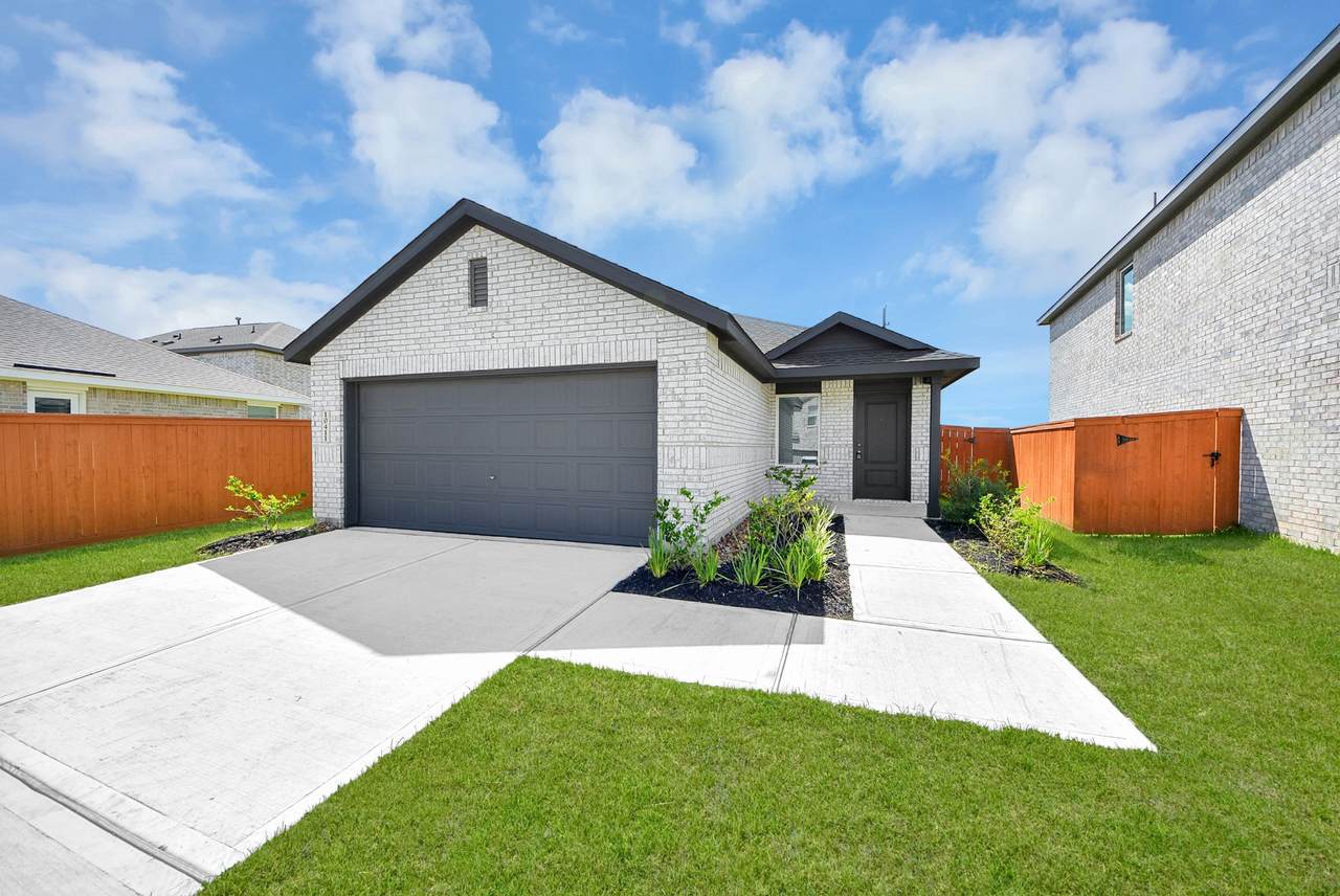 10411 Birds Nest Drive - Photo 1