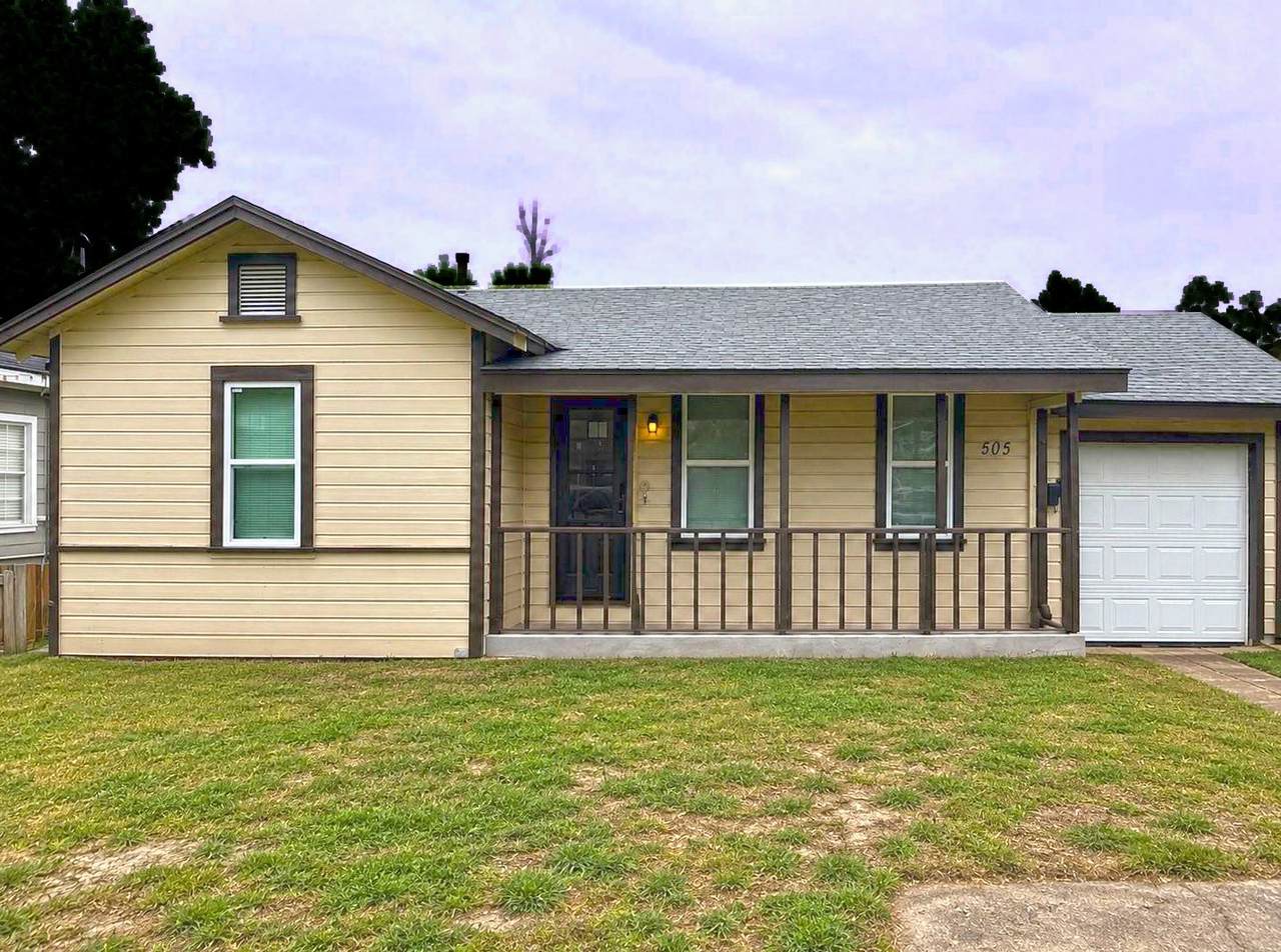 505 Sikes Street - Photo 1