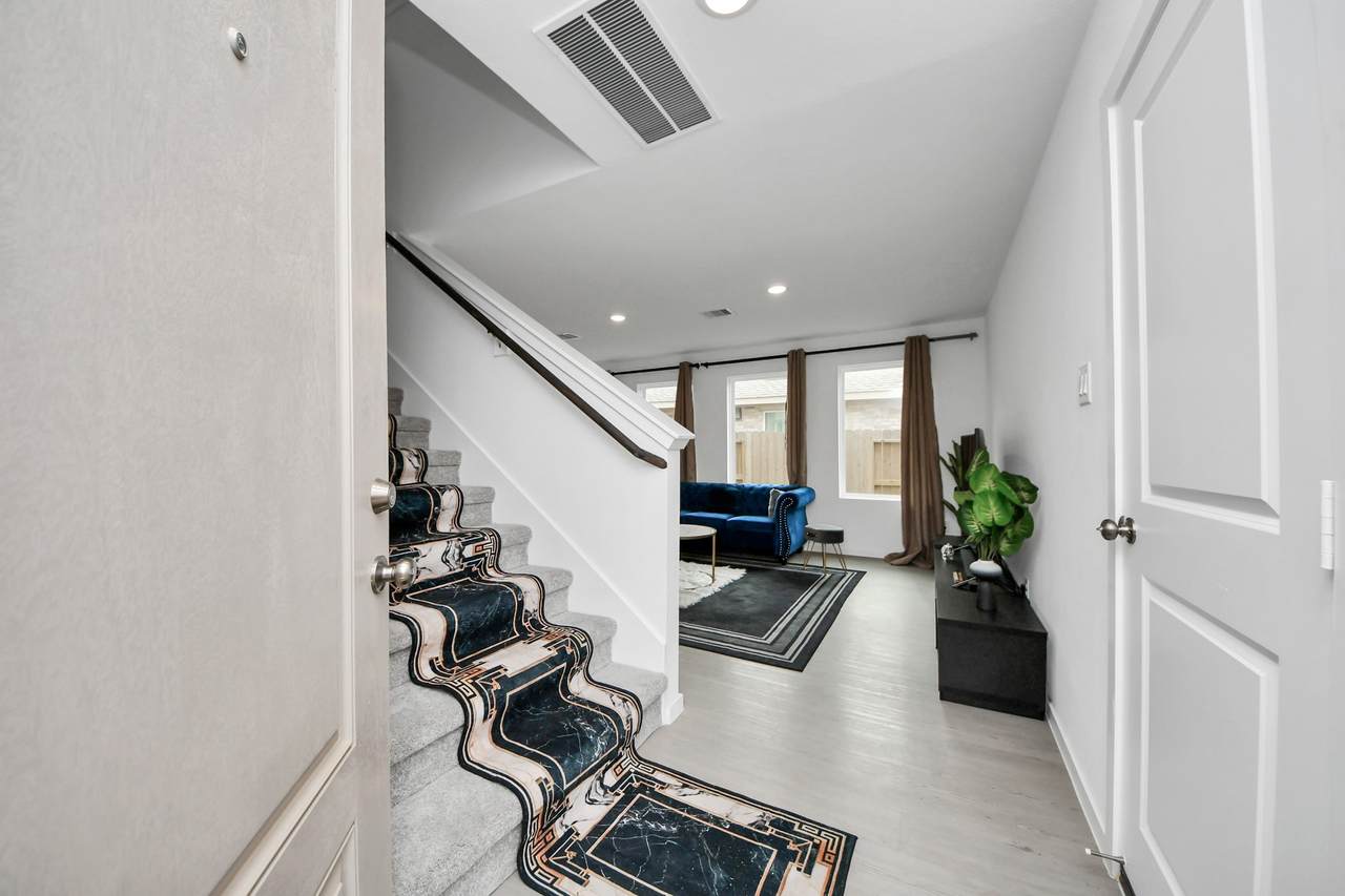 28910 Texas Sparrow Lane - Photo 1