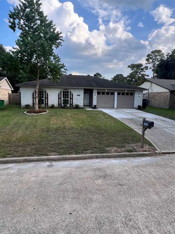 4522 Rosegate Drive - Photo 1