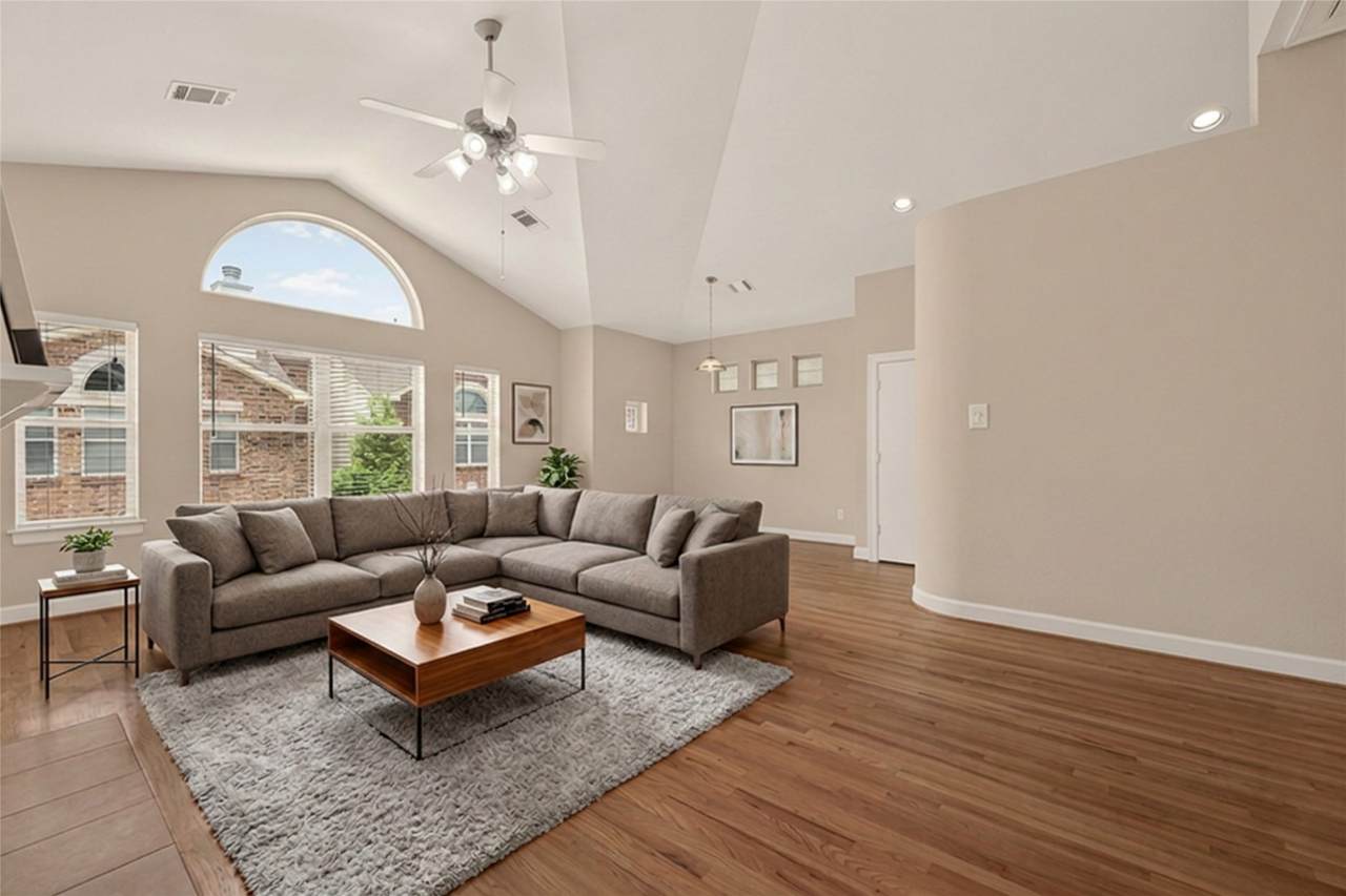 3605 Main Plaza Drive - Photo 1