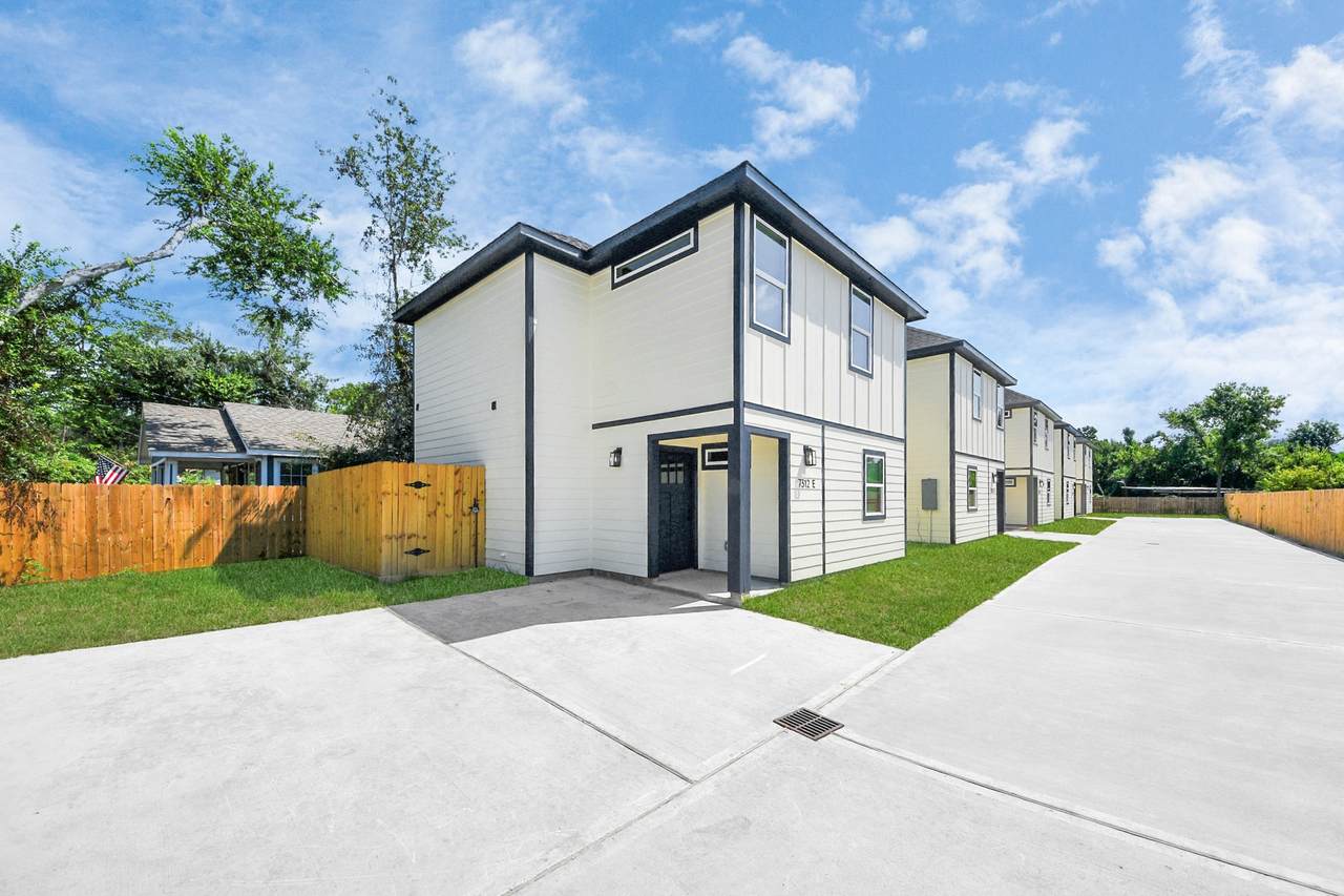 7312 Wileyvale Drive - Photo 1