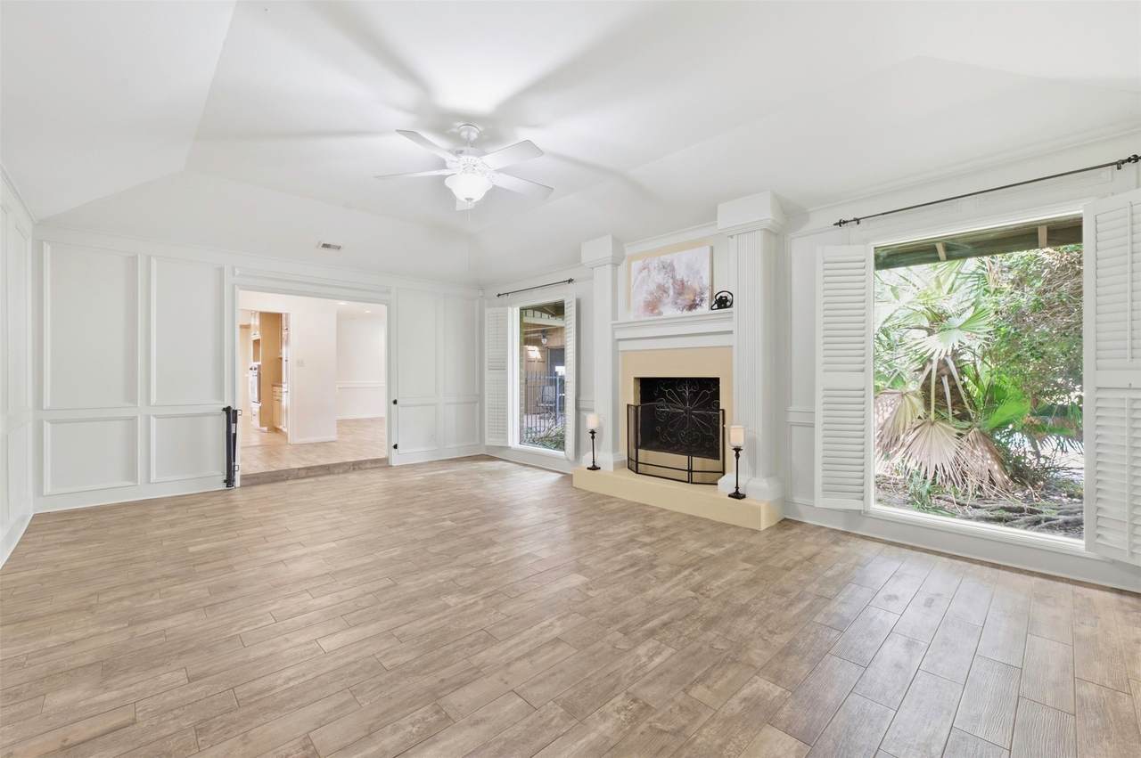 2206 Nantucket Drive - Photo 1