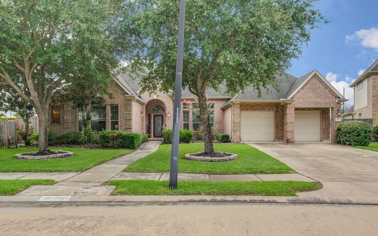 7511 Shadow Terrace Lane - Photo 1